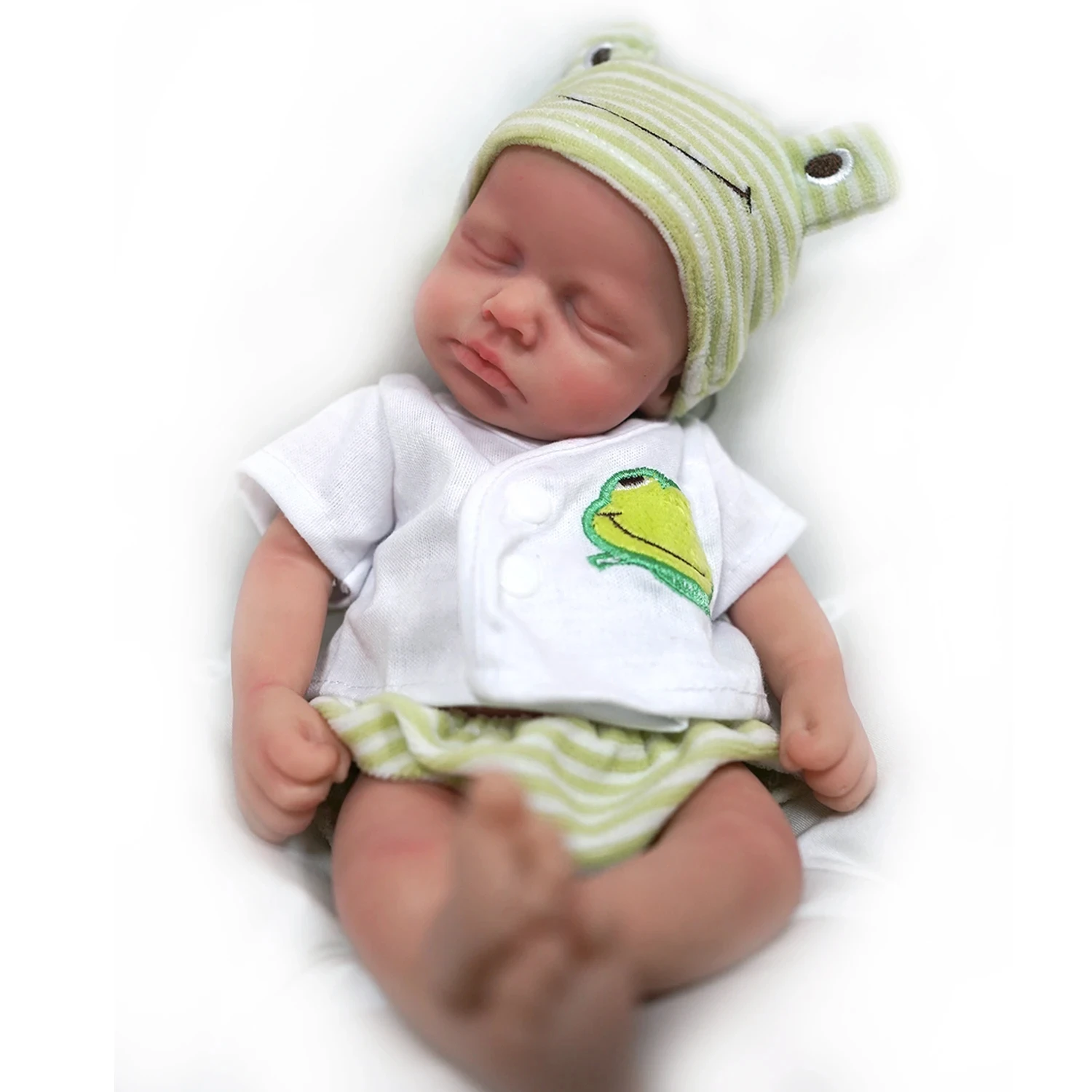 Muñeca de bebé de silicona de  - Kids Educational Songs reseña y precio